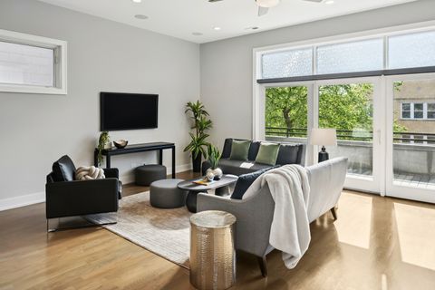 Tiny photo for 2916 W Shakespeare Avenue #3, Chicago, IL 60647 (MLS # 12573556)