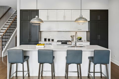 Tiny photo for 2916 W Shakespeare Avenue #3, Chicago, IL 60647 (MLS # 12573556)