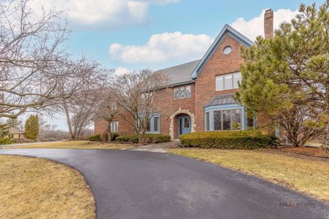 Photo of 18 Brandywine Road, South Barrington, IL 60010 (MLS # 12585472)