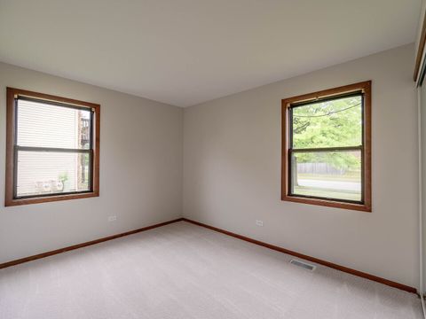 Tiny photo for 19211 Elm Drive #145, Country Club Hills, IL 60478 (MLS # 12491474)