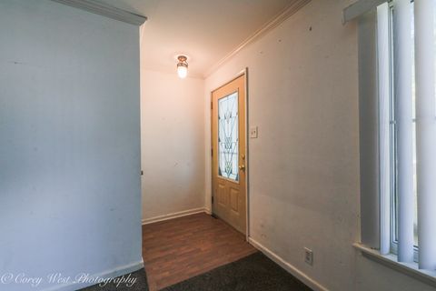 Tiny photo for 916 Albert Avenue, Sycamore, IL 60178 (MLS # 12476514)