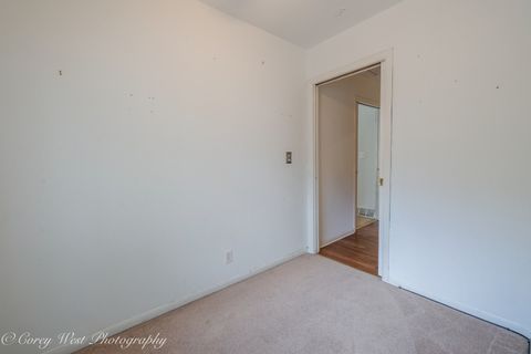 Tiny photo for 916 Albert Avenue, Sycamore, IL 60178 (MLS # 12476514)
