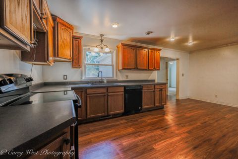 Tiny photo for 916 Albert Avenue, Sycamore, IL 60178 (MLS # 12476514)