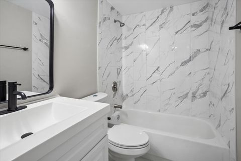 Tiny photo for 2151 Morningside Lane #C, Carpentersville, IL 60110 (MLS # 12628820)