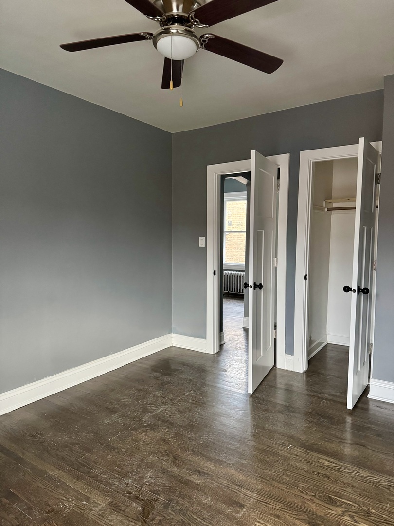 2456 W Lithuanian Plaza Court