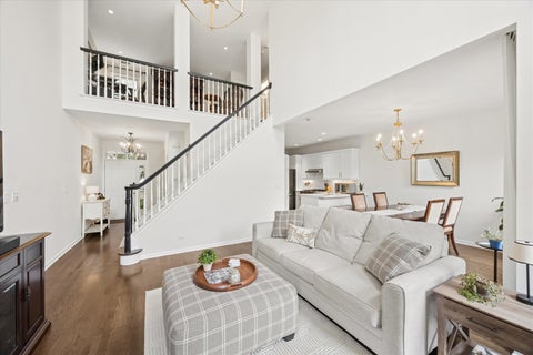 Tiny photo for 444 Parkview Court, Clarendon Hills, IL 60514 (MLS # 12757519)