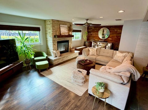 Tiny photo for 609 Ridgewood Road, Streamwood, IL 60107 (MLS # 12786477)