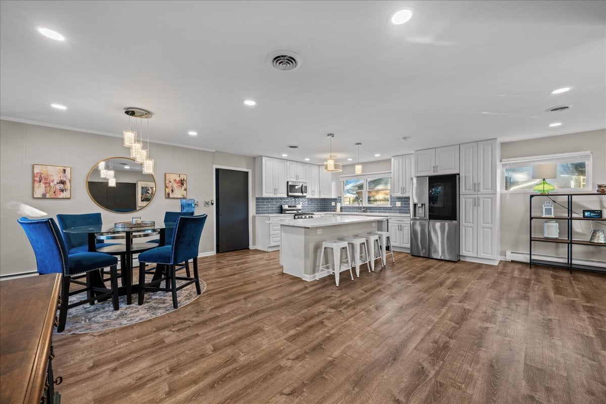 633 Seneca Drive