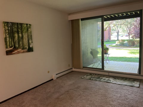 Tiny photo for 2929 SUNNYSIDE Drive #127B, Rockford, IL 61114 (MLS # 12769422)