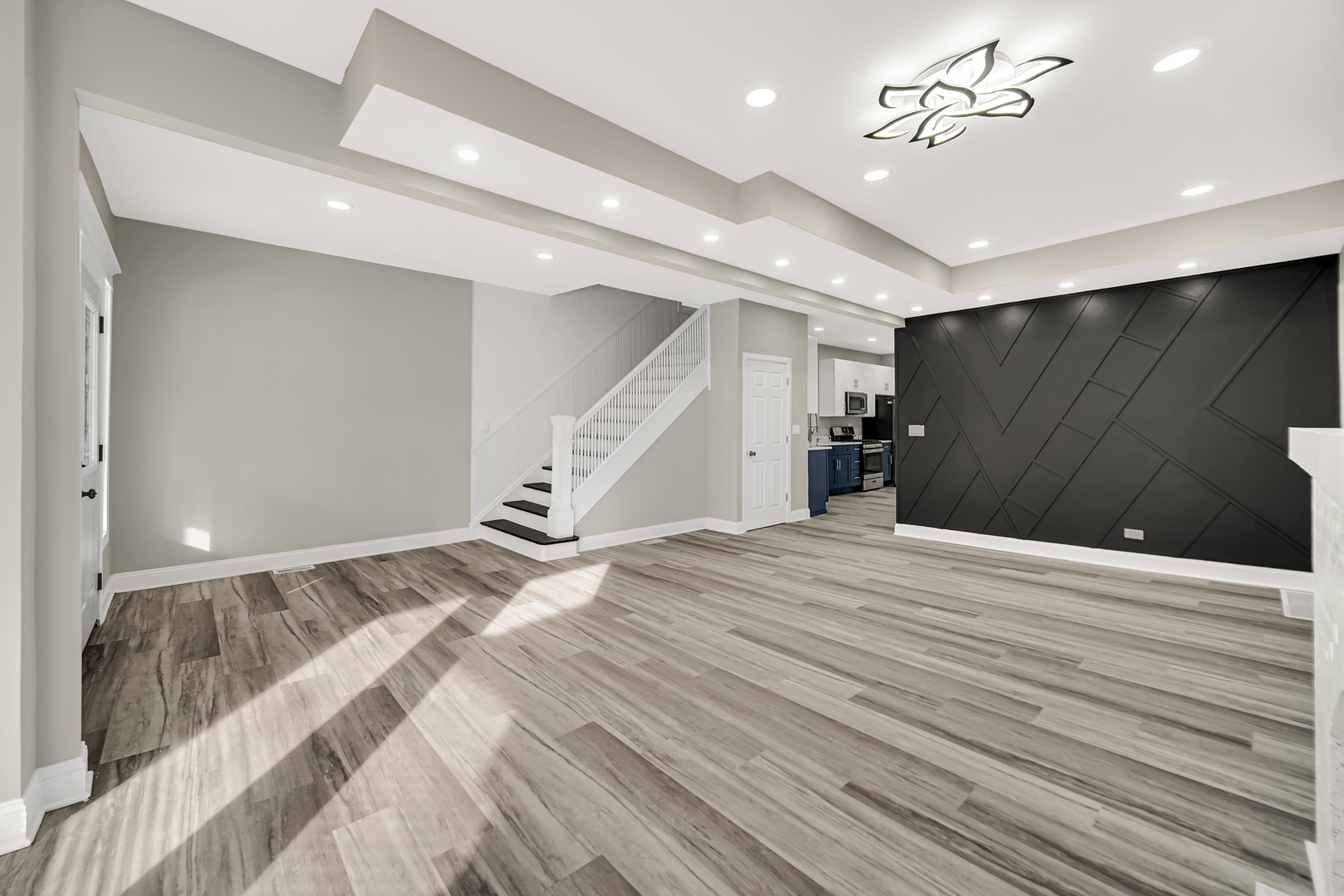 4216 W West End Avenue