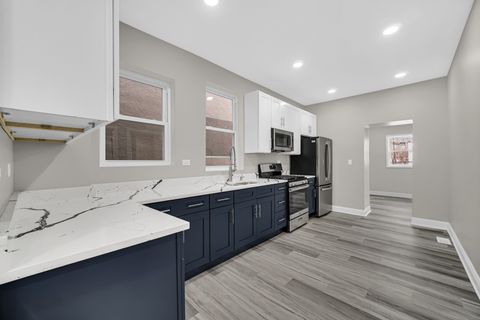 Tiny photo for 4216 W West End Avenue, Chicago, IL 60624 (MLS # 12564963)