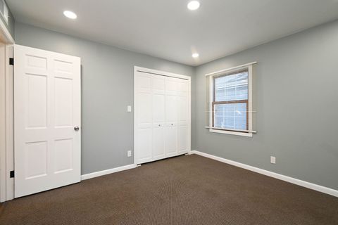 Tiny photo for 127 S Hawthorne Boulevard, Mundelein, IL 60060 (MLS # 12636731)