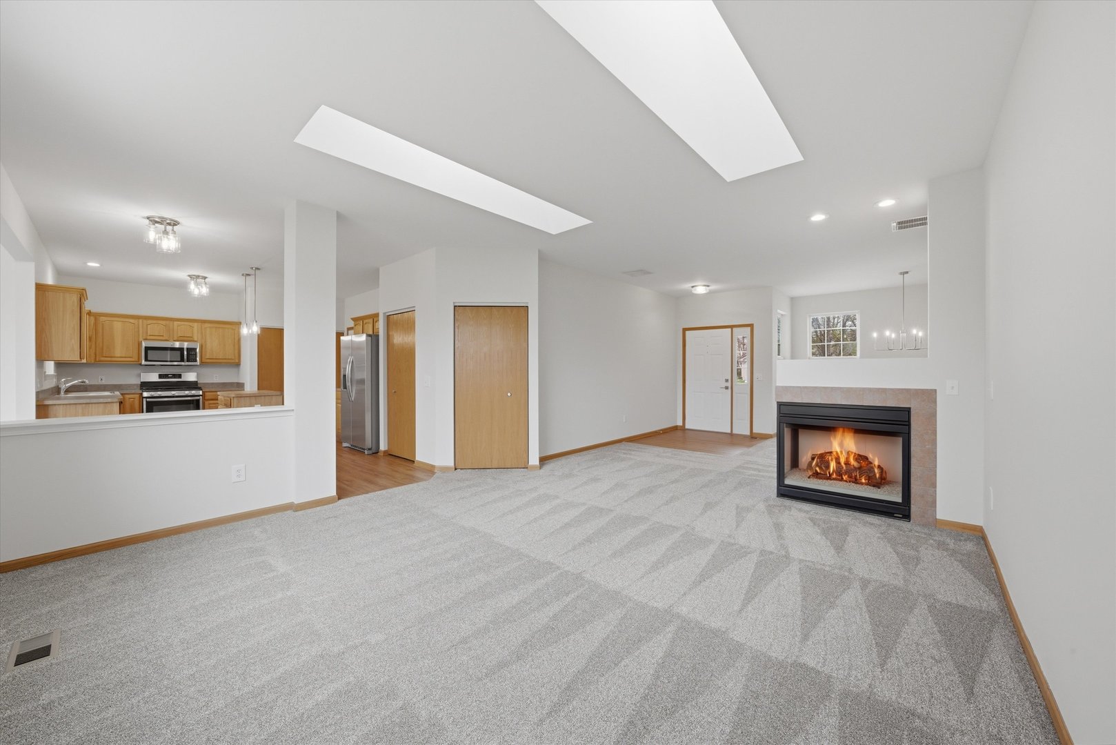 646 S Cadillac Circle