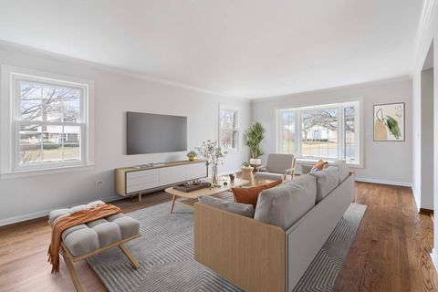 Tiny photo for 1440 Elizabeth Lane, Glenview, IL 60025 (MLS # 12586323)