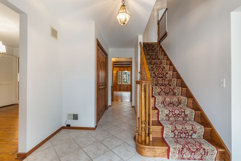 Tiny photo for 1440 Elizabeth Lane, Glenview, IL 60025 (MLS # 12586323)