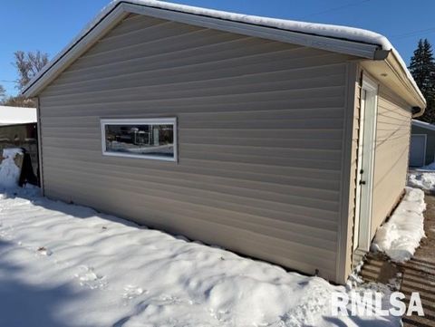 Tiny photo for 2113 N MARQUETTE Street, Davenport, IA 52804 (MLS # QC4269888)