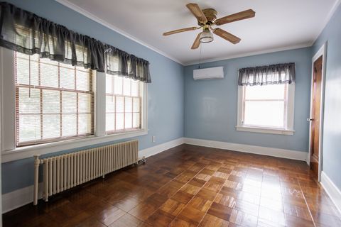 Tiny photo for 1068 S Wildwood Avenue, Kankakee, IL 60901 (MLS # 12401302)