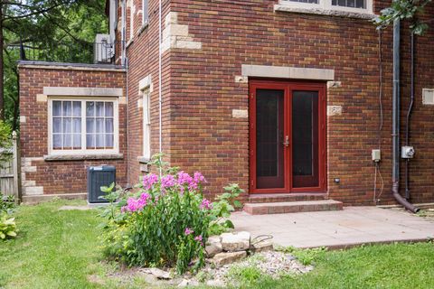 Tiny photo for 1068 S Wildwood Avenue, Kankakee, IL 60901 (MLS # 12401302)