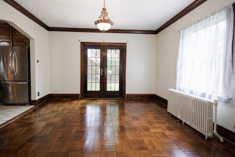 Tiny photo for 1068 S Wildwood Avenue, Kankakee, IL 60901 (MLS # 12401302)