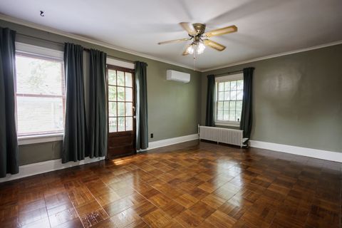 Tiny photo for 1068 S Wildwood Avenue, Kankakee, IL 60901 (MLS # 12401302)