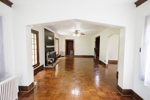 Tiny photo for 1068 S Wildwood Avenue, Kankakee, IL 60901 (MLS # 12401302)