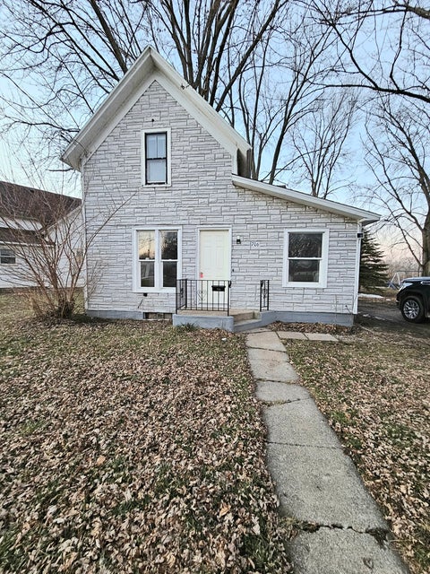 Photo of 706 W 2nd Street, Rock Falls, IL 61071 (MLS # 12763195)