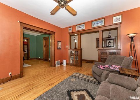 Tiny photo for 111 N WEST Street, Cambridge, IL 61238 (MLS # QC4265614)