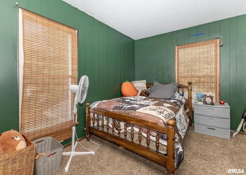 Tiny photo for 111 N WEST Street, Cambridge, IL 61238 (MLS # QC4265614)