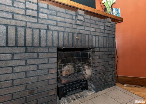 Tiny photo for 111 N WEST Street, Cambridge, IL 61238 (MLS # QC4265614)