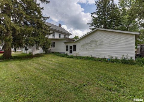 Tiny photo for 111 N WEST Street, Cambridge, IL 61238 (MLS # QC4265614)