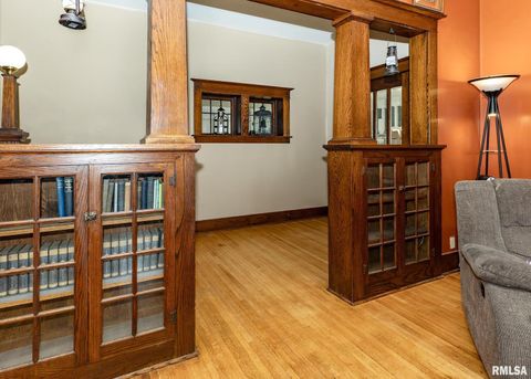 Tiny photo for 111 N WEST Street, Cambridge, IL 61238 (MLS # QC4265614)