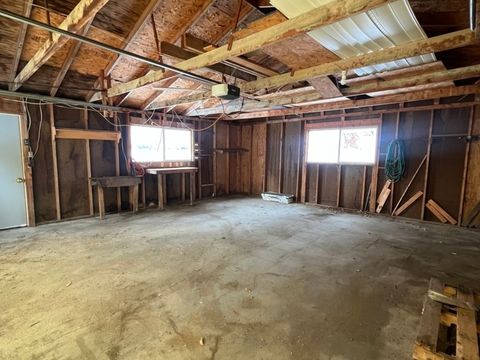 Tiny photo for 206 Crestwood Avenue, Tilton, IL 61833 (MLS # 12529094)