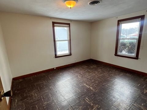 Tiny photo for 206 Crestwood Avenue, Tilton, IL 61833 (MLS # 12529094)