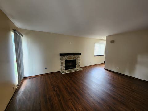Tiny photo for 1 Stony Creek Drive #1B, Palos Hills, IL 60465 (MLS # 12720220)