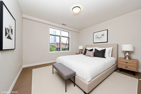 Tiny photo for 330 N CLINTON Street #303, Chicago, IL 60661 (MLS # 12432191)