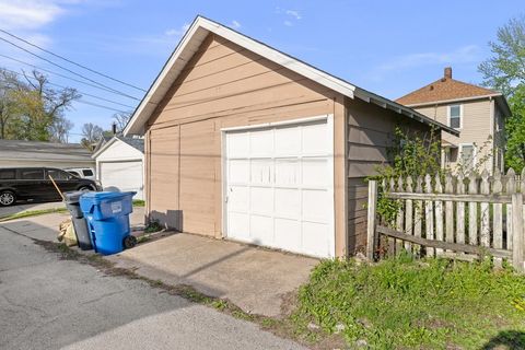 Tiny photo for 1179 26TH Street A, Moline, IL 61265 (MLS # 12628737)