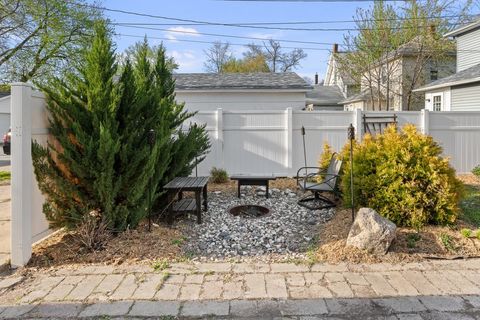 Tiny photo for 1179 26TH Street A, Moline, IL 61265 (MLS # 12628737)