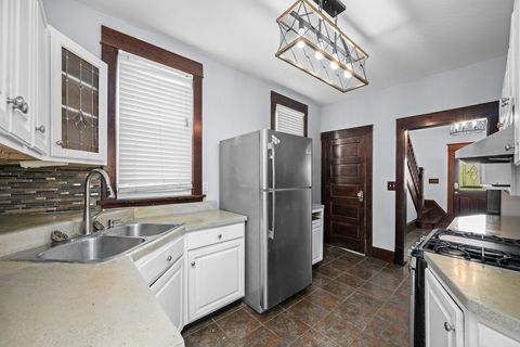 Tiny photo for 1179 26TH Street A, Moline, IL 61265 (MLS # 12628737)