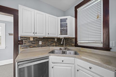 Tiny photo for 1179 26TH Street A, Moline, IL 61265 (MLS # 12628737)