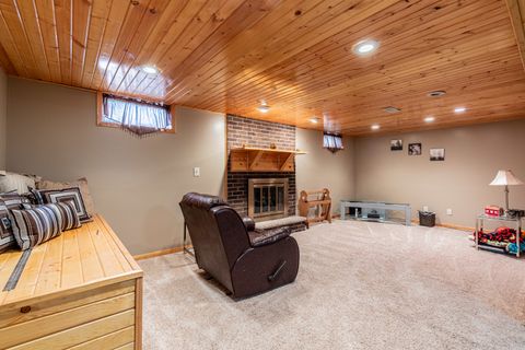 Tiny photo for 704 Carolyn Street, Mendota, IL 61342 (MLS # 12495126)