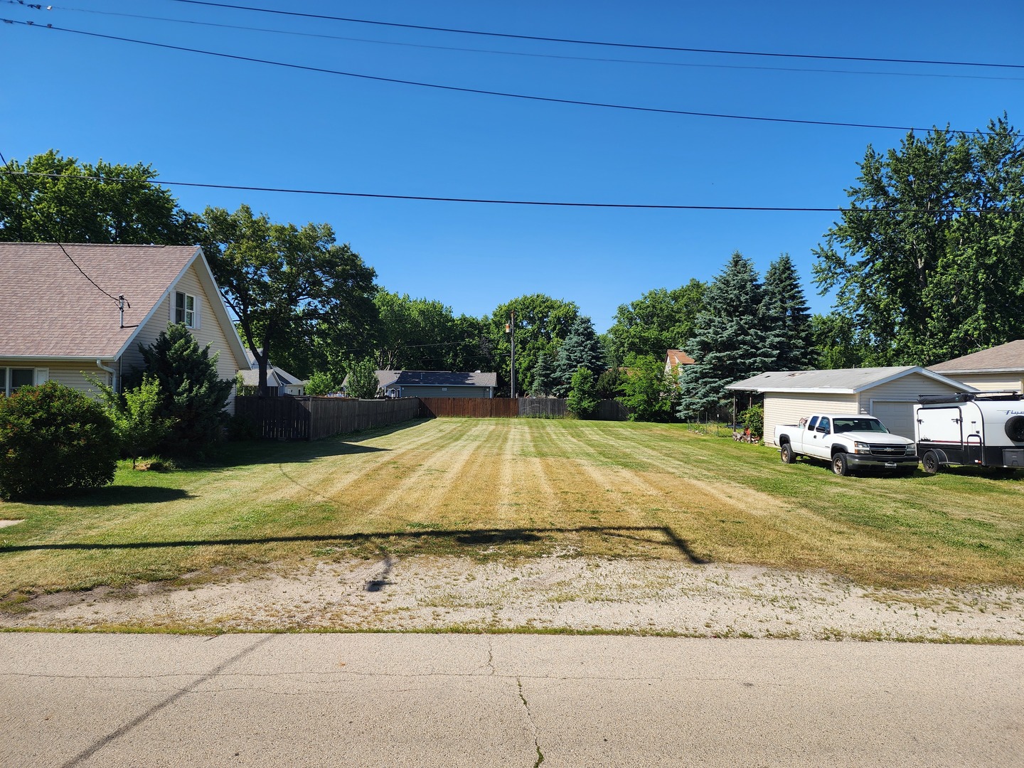 97 W Pine Avenue