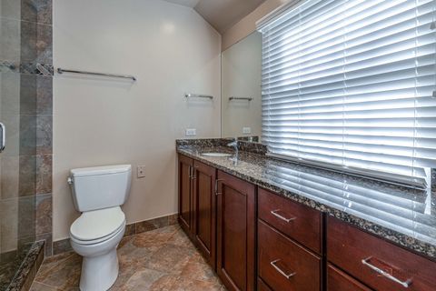 Tiny photo for 21 N Ridge Road, Lake Forest, IL 60045 (MLS # 12583736)