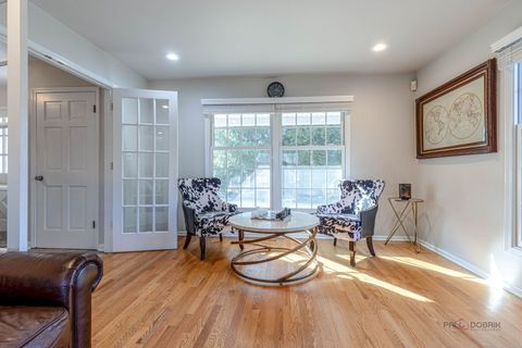 Tiny photo for 21 N Ridge Road, Lake Forest, IL 60045 (MLS # 12583736)