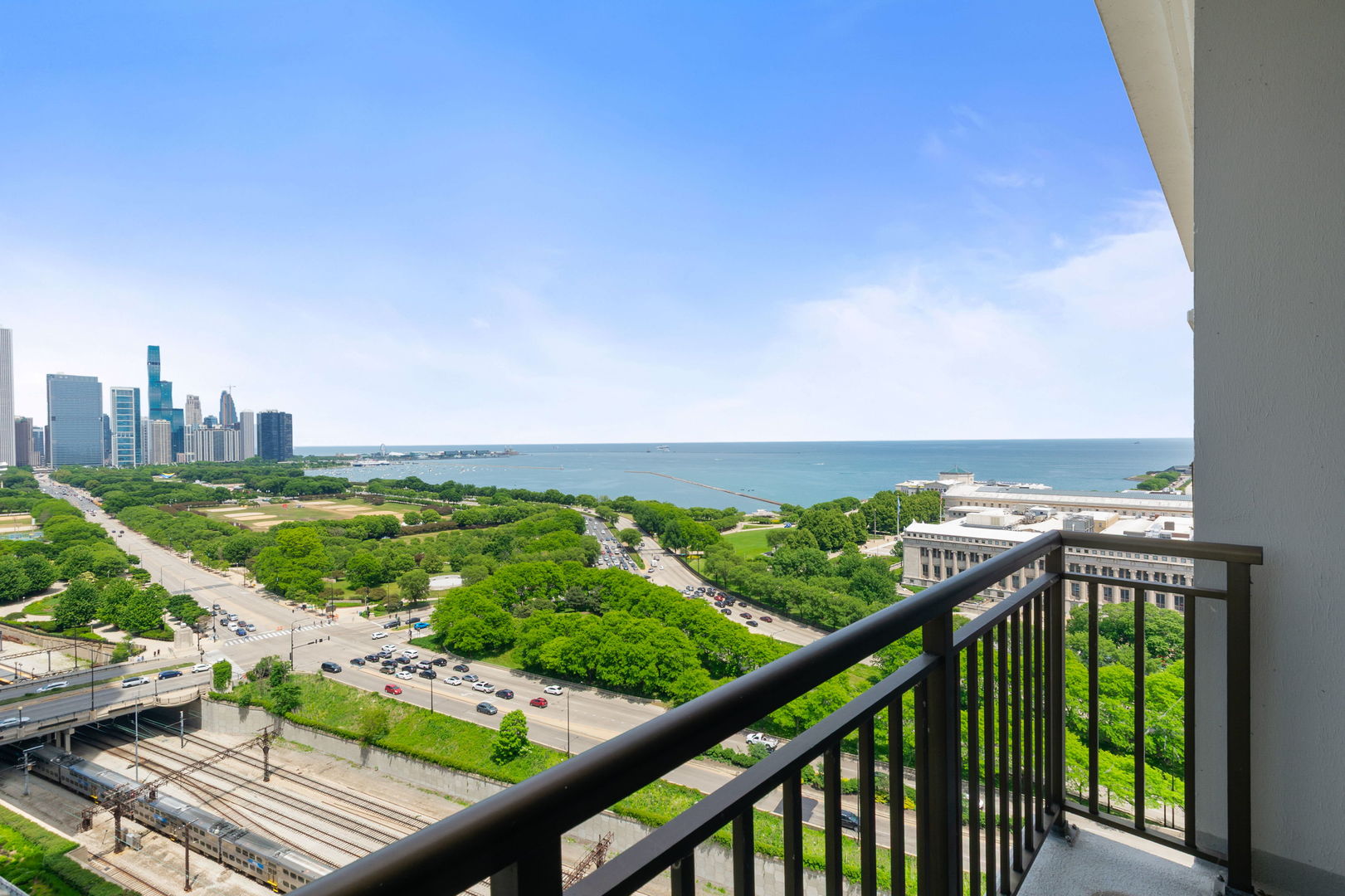 233 E 13TH Street 2102