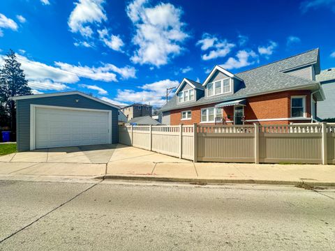 5222 N Loring Avenue 1 Chicago IL 60630