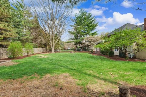 Tiny photo for 2404 N Nottingham Court, Champaign, IL 61821 (MLS # 12547260)