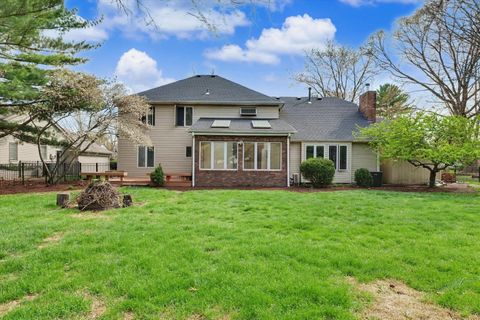 Tiny photo for 2404 N Nottingham Court, Champaign, IL 61821 (MLS # 12547260)