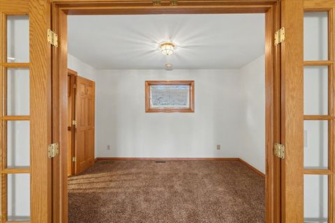 Tiny photo for 2404 N Nottingham Court, Champaign, IL 61821 (MLS # 12547260)