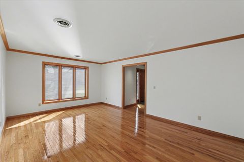 Tiny photo for 2404 N Nottingham Court, Champaign, IL 61821 (MLS # 12547260)