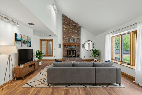 Tiny photo for 2404 N Nottingham Court, Champaign, IL 61821 (MLS # 12547260)